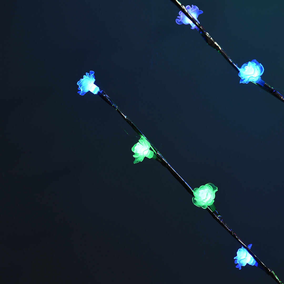 Светодиодное декоративное дерево 72 LED «Розы» RGB, 1,5 м